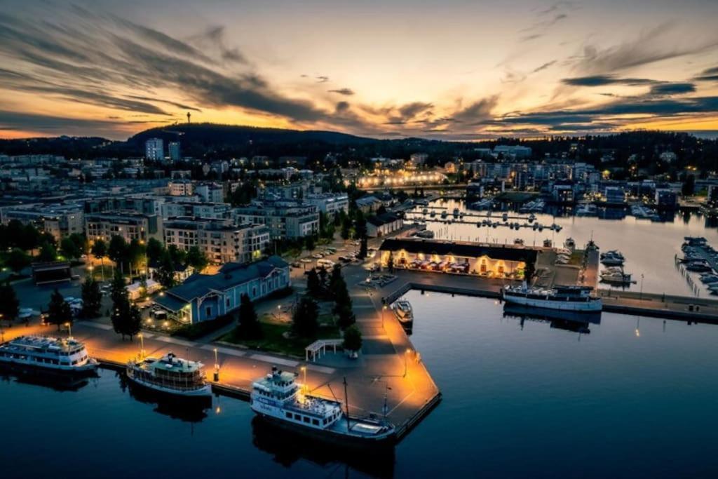 Mukava Saunallinen Kaksio Omalla Sisaeaenkaeynnillae Ja Ilmaisella Autopaikalla Kuopio Exterior photo